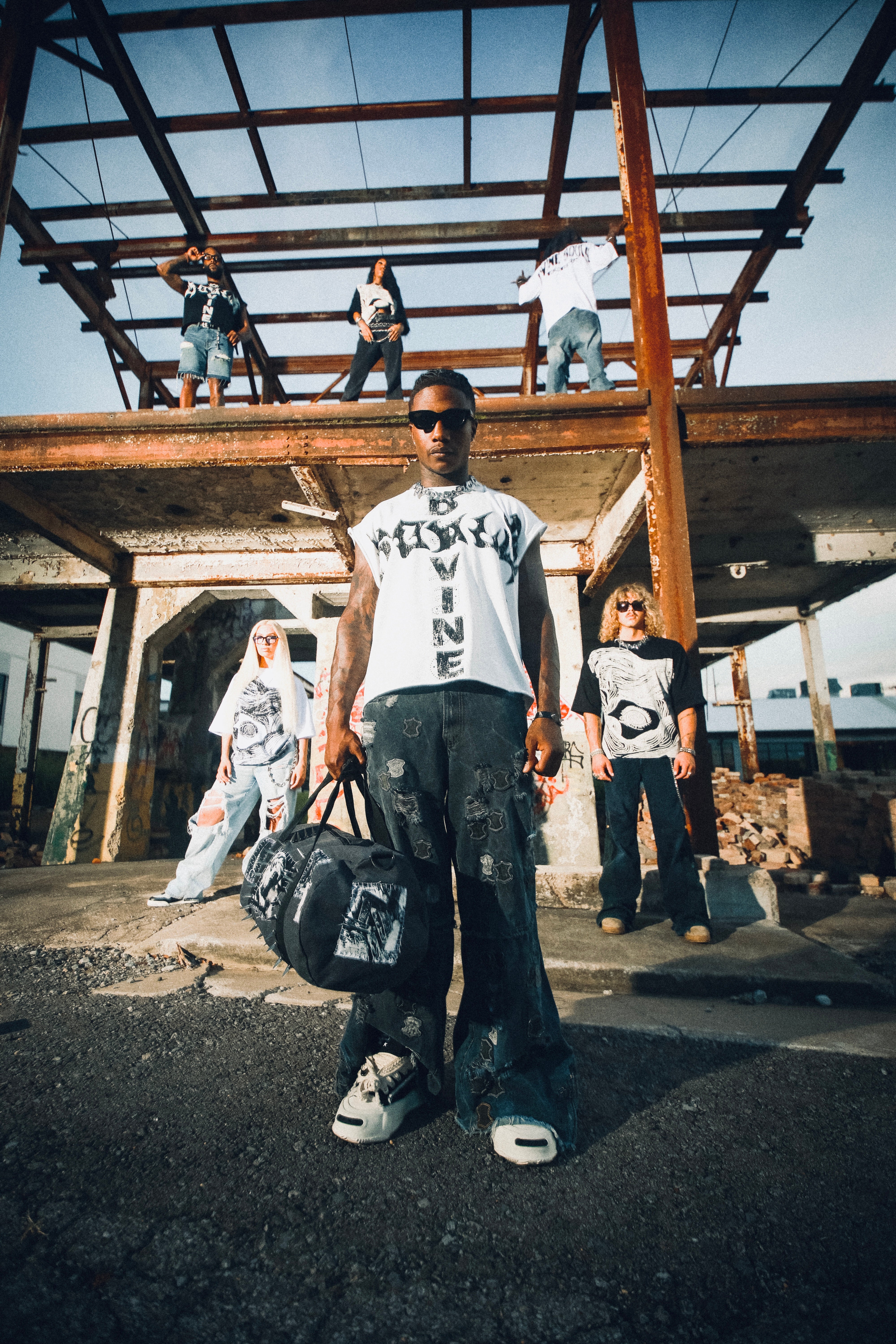 SOUL TIES CUT OFF (WHITE)